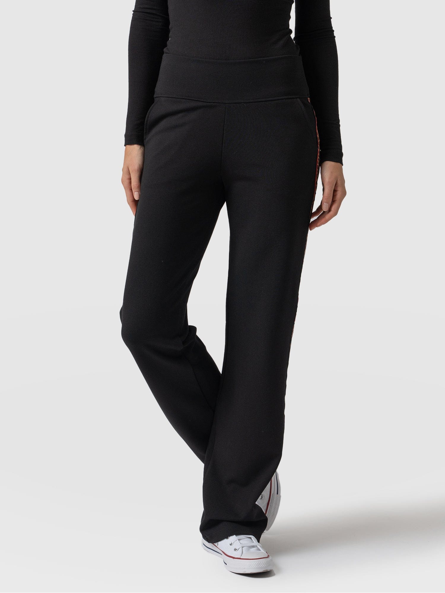 Runway Pant Black Leopard - Women's Trousers | Saint + Sofia® EU